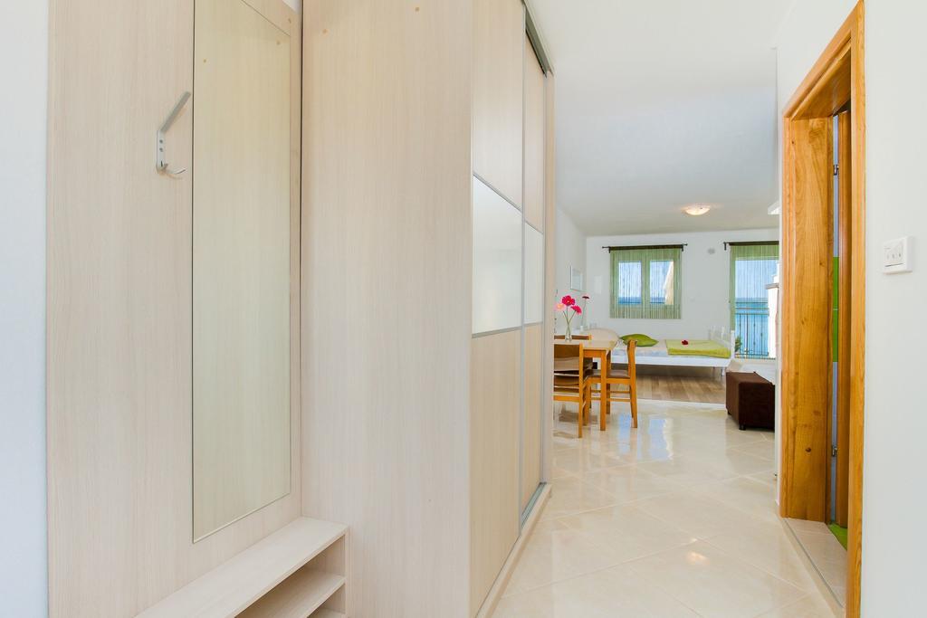 Apartmani Bregovec Maslenica Bagian luar foto