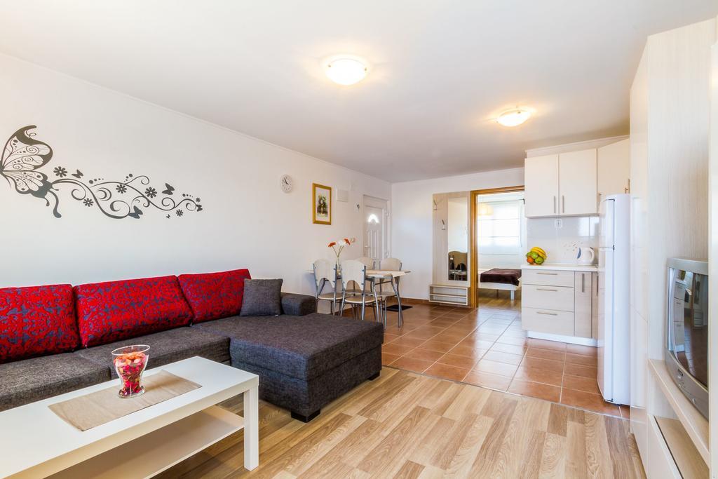 Apartmani Bregovec Maslenica Bagian luar foto