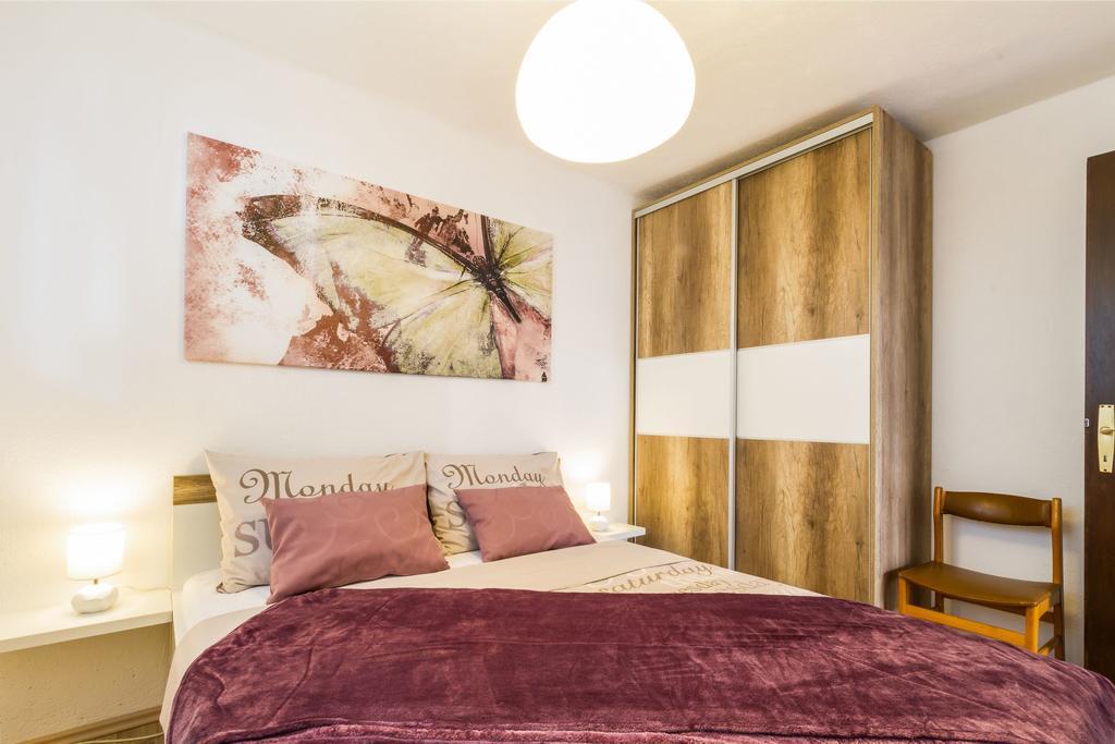 Apartmani Bregovec Maslenica Bagian luar foto