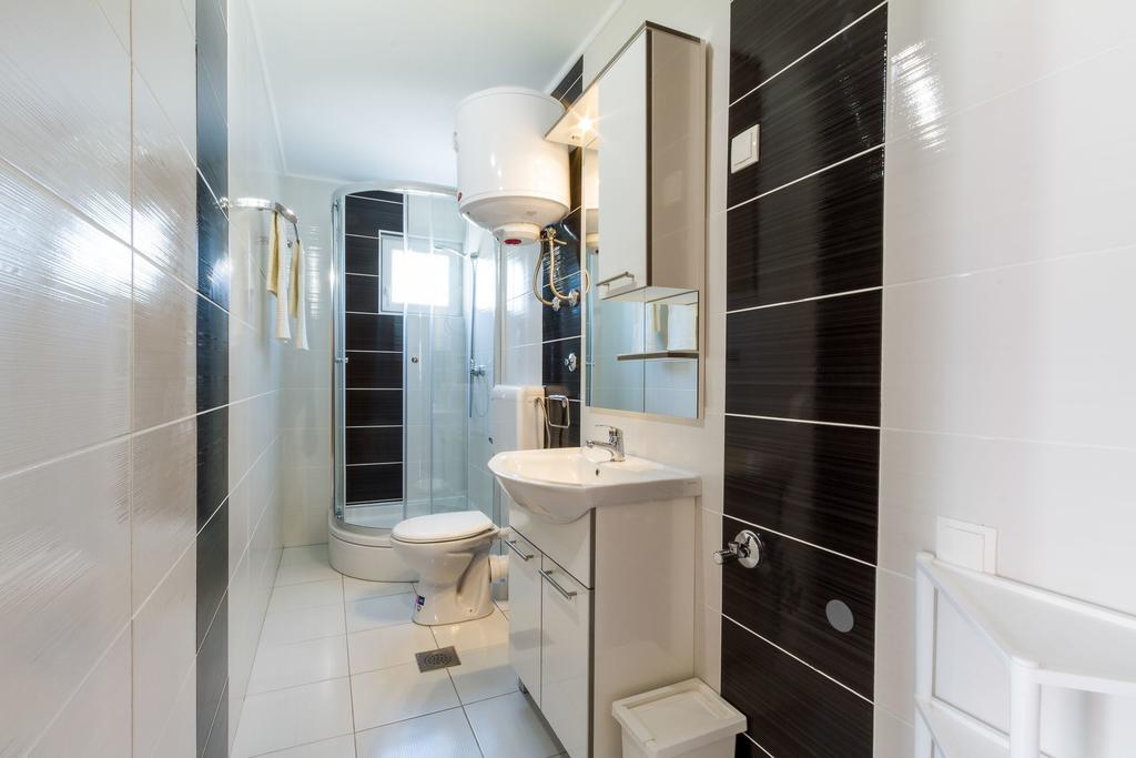 Apartmani Bregovec Maslenica Bagian luar foto